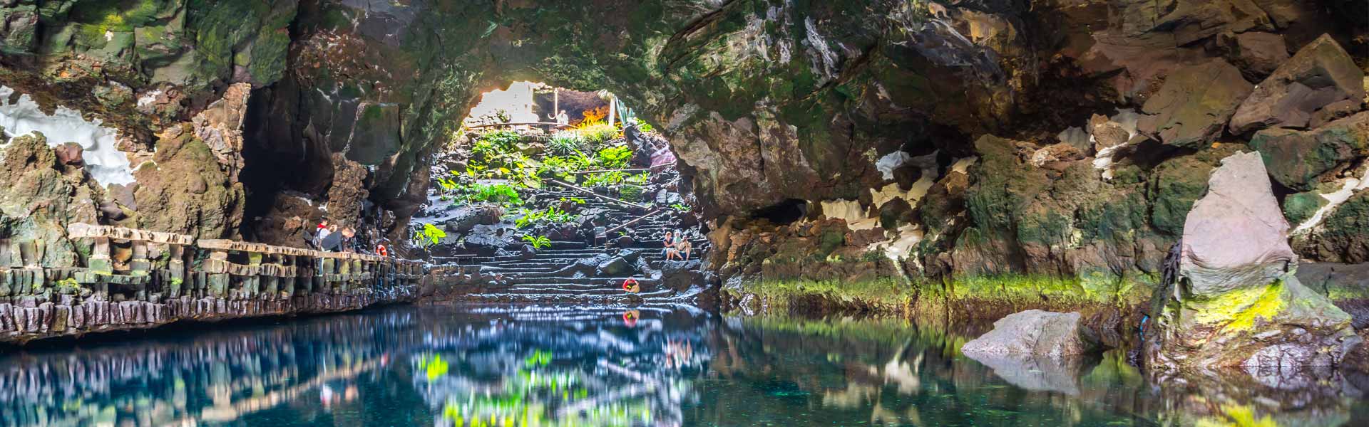 Jameos Del Agua Gigantischer Holraum Eines Vulkans Auf Lanzarote